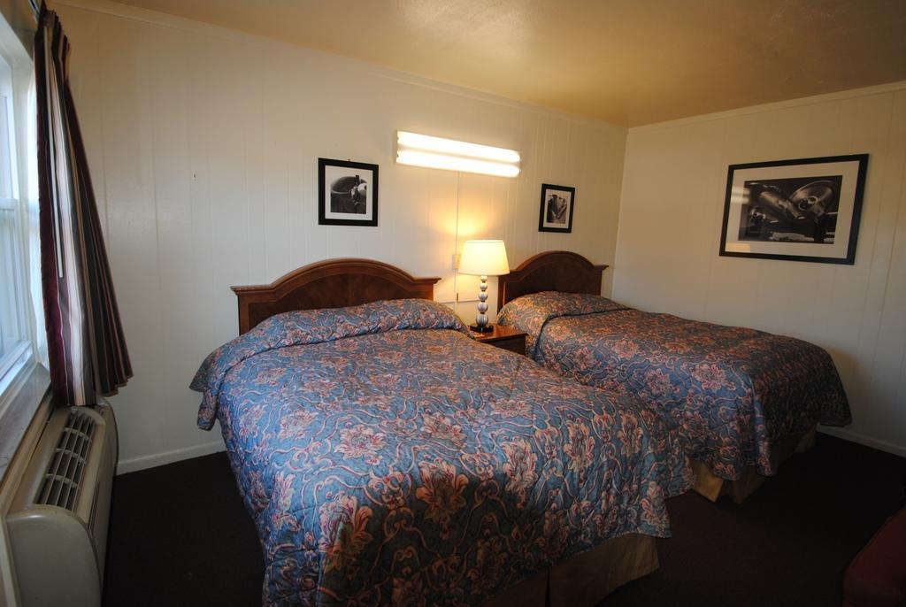 Lee High Inn Fairfax Rom bilde